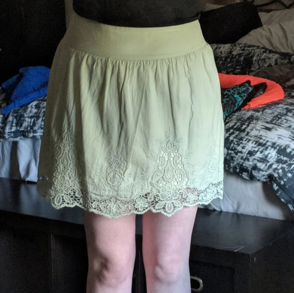 Maurices skirt with lace hem cutouts - medium - light green and brown